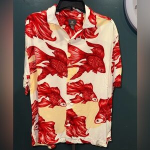 H&M Red and Cream Artistic Print Shirt